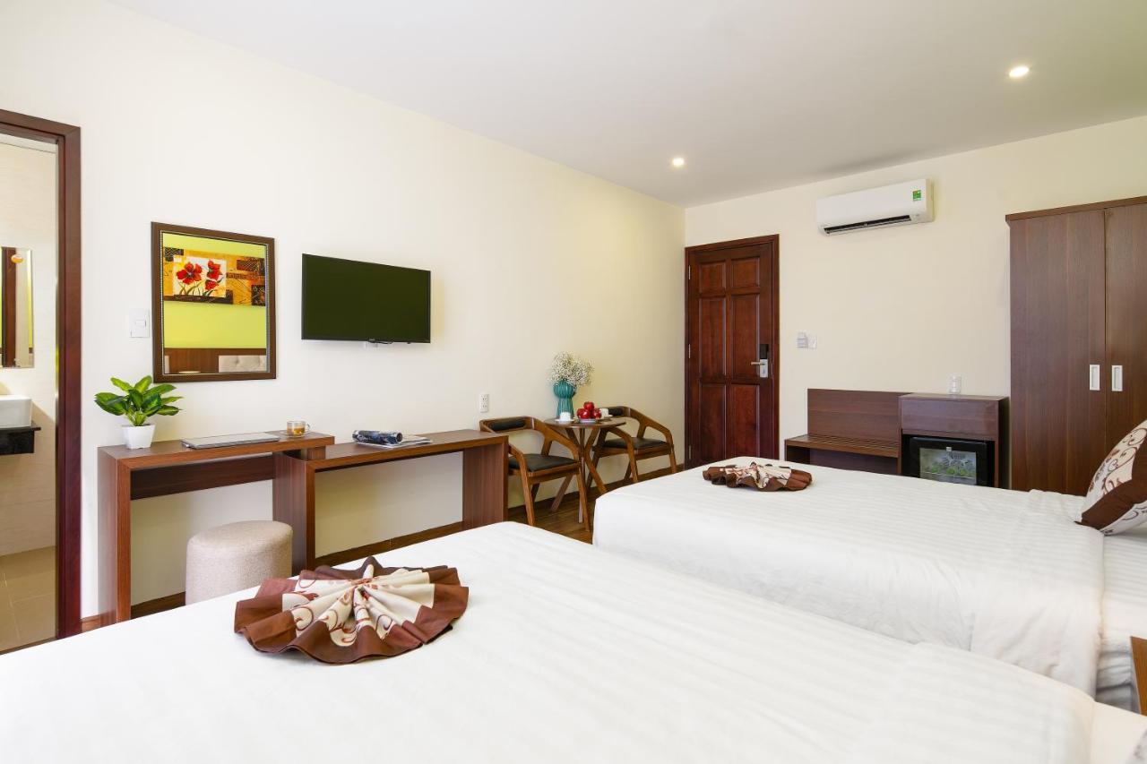 Tay Bac Hotel Da Nang Exterior photo